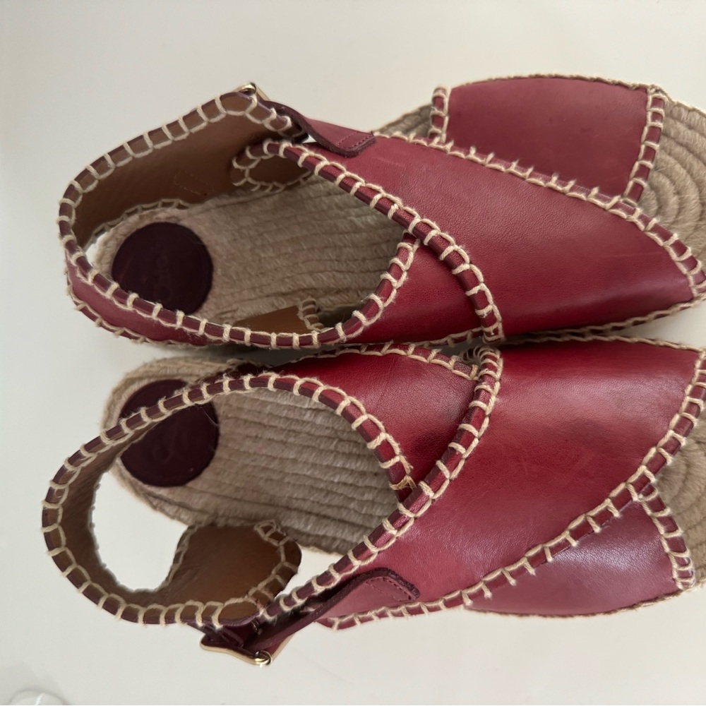 Beautiful Chloe’s! - Picture 2 of 4